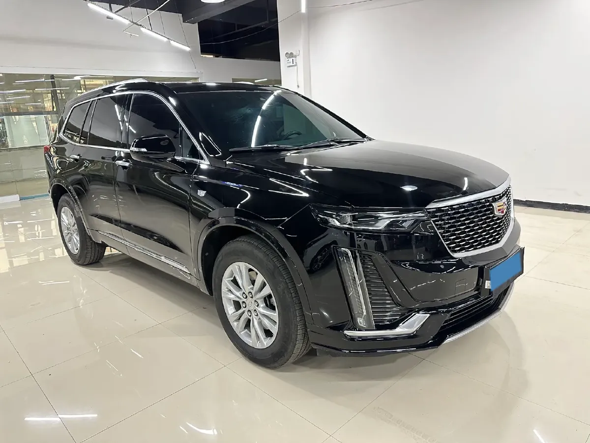2022 Cadillac XT6 2.0T 237HP L4 9AT,autocango,china used car exporter,china ev exporter,chinese used car exporter,chinese used ev exporter