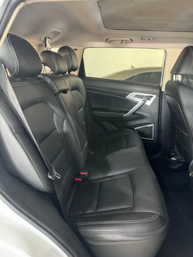 2018 Leopaard CT7 1.9T 150HP L4 6MT,autocango,china used car exporter,china ev exporter,chinese used car exporter,chinese used ev exporter