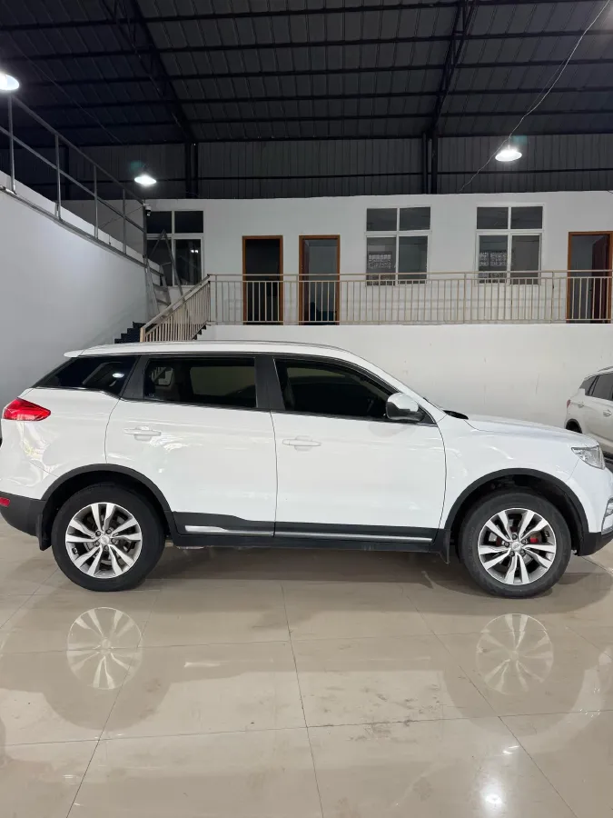 2018 Leopaard CT7 1.9T 150HP L4 6MT,autocango,china used car exporter,china ev exporter,chinese used car exporter,chinese used ev exporter