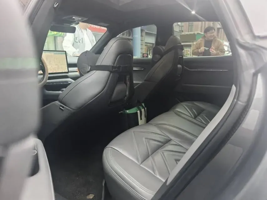 2022 Zeekr 001 BEV 100KWH,autocango,china used car exporter,china ev exporter,chinese used car exporter,chinese used ev exporter