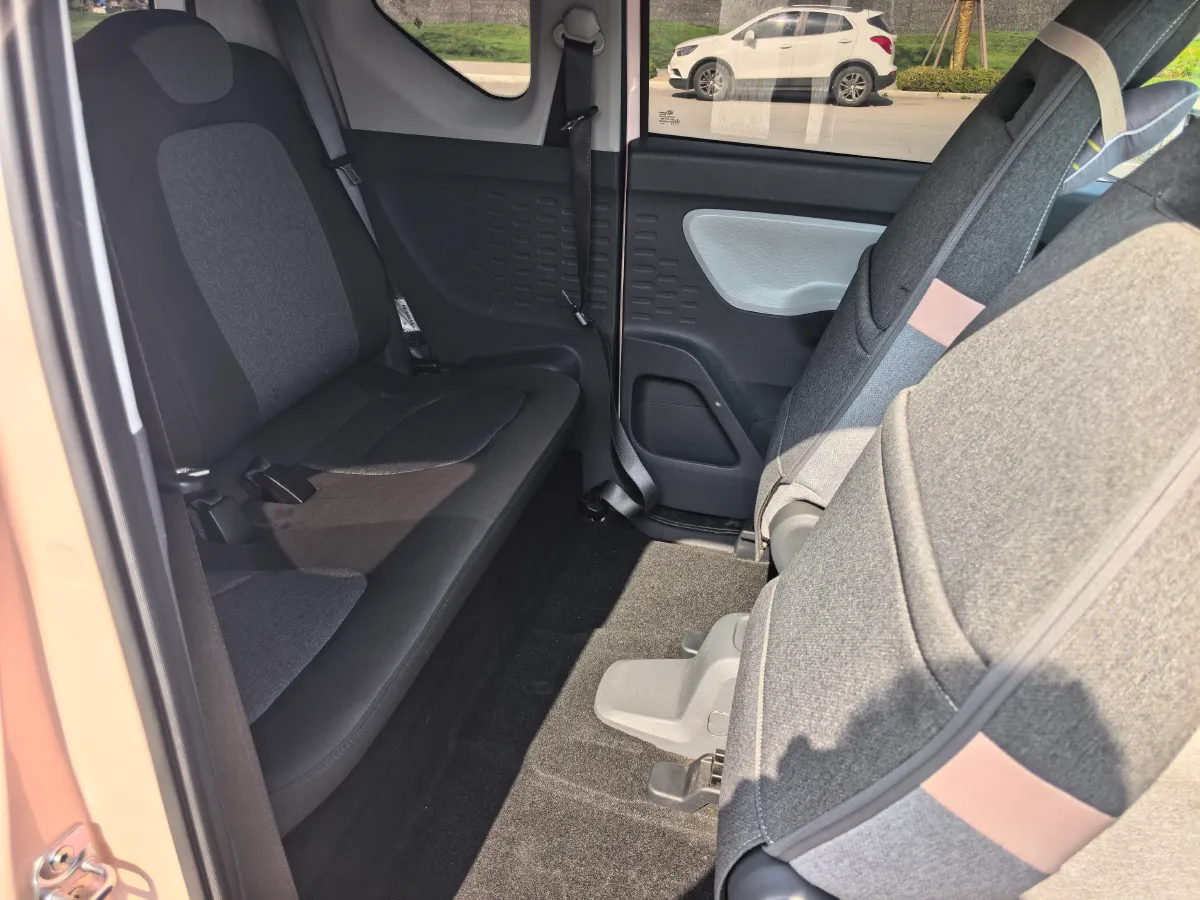 2022 WuLing HongGuang MINI EV BEV 13.9KWH,autocango,china used car exporter,china ev exporter,chinese used car exporter,chinese used ev exporter