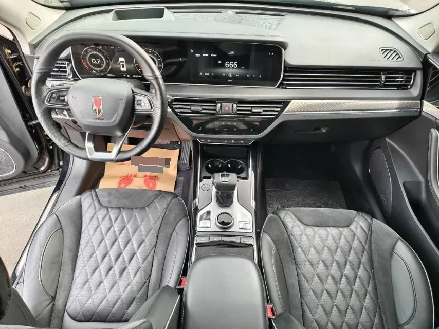 2019 HongQi HS5 2.0T 224HP L4 6AT,autocango,china used car exporter,china ev exporter,chinese used car exporter,chinese used ev exporter