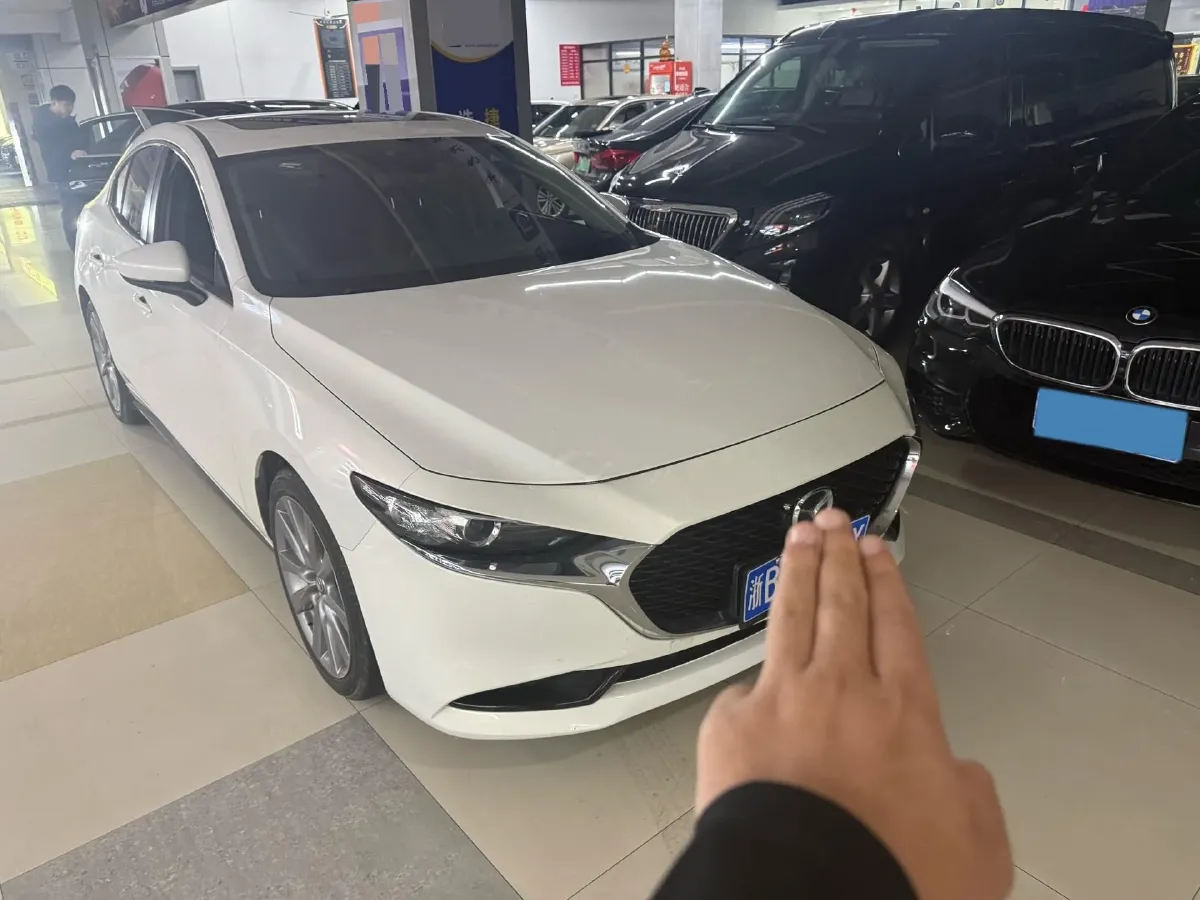 2020 Mazda 3 Axela 2.0L 158HP L4 6AT,autocango,china used car exporter,china ev exporter,chinese used car exporter,chinese used ev exporter