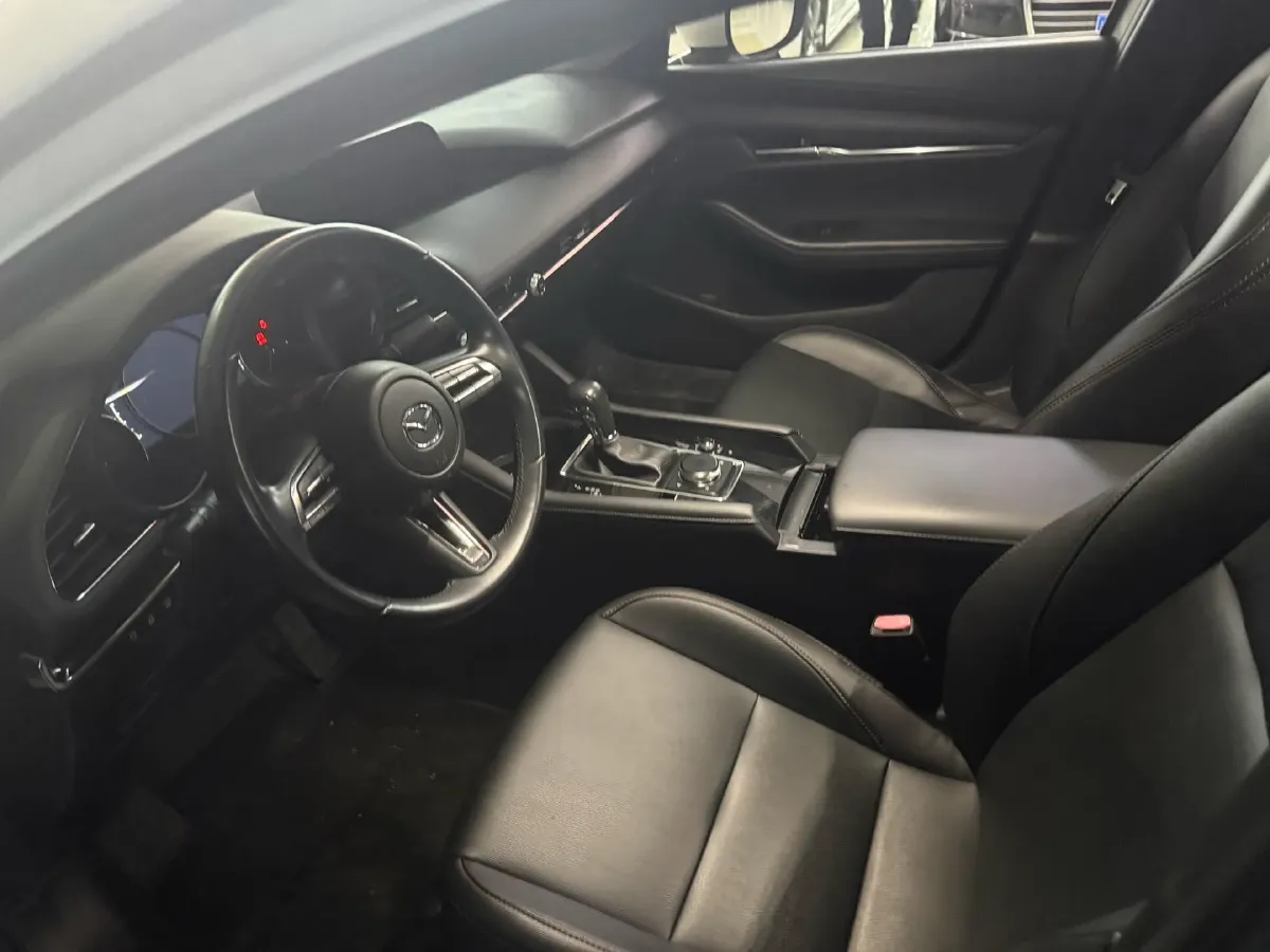 2020 Mazda 3 Axela 2.0L 158HP L4 6AT,autocango,china used car exporter,china ev exporter,chinese used car exporter,chinese used ev exporter