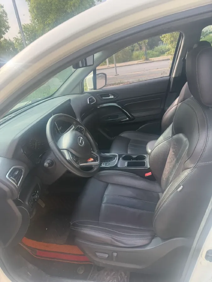 2019 GAC Trumpchi GS4 1.5T 169HP L4 6AT,autocango,china used car exporter,china ev exporter,chinese used car exporter,chinese used ev exporter