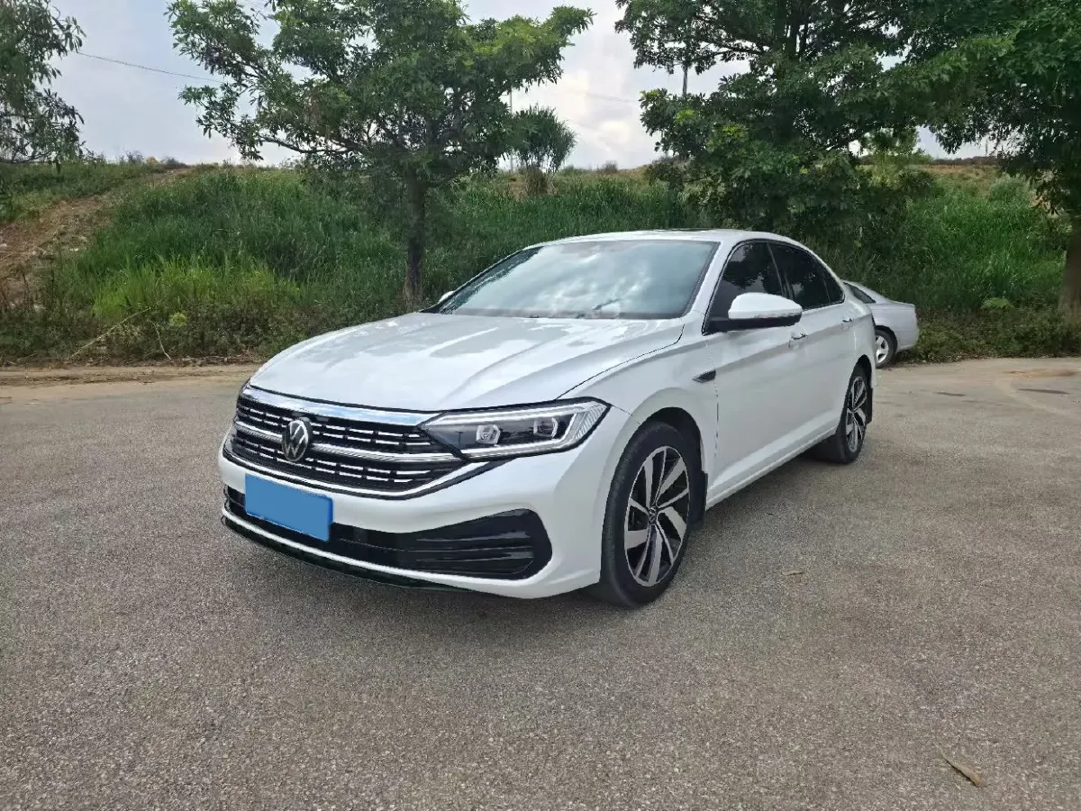2023 Volkswagen Sagitar 1.5T 160HP L4 7DCT,autocango,china used car exporter,china ev exporter,chinese used car exporter,chinese used ev exporter