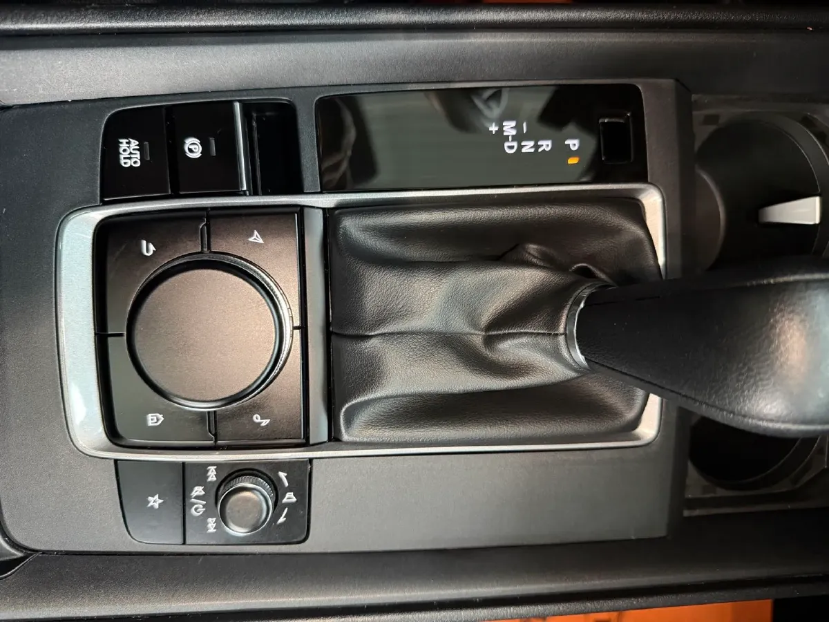 2023 Mazda CX-50 2.0L 155HP L4 6AT,autocango,china used car exporter,china ev exporter,chinese used car exporter,chinese used ev exporter