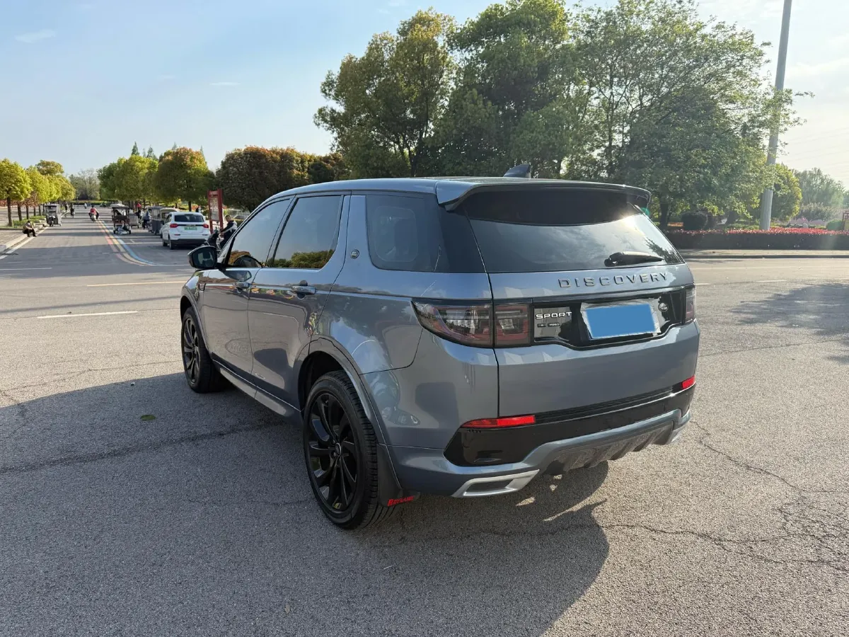 2020 Land Rover Discovery Sport 2.0T 249HP L4 9AT,autocango,china used car exporter,china ev exporter,chinese used car exporter,chinese used ev exporter