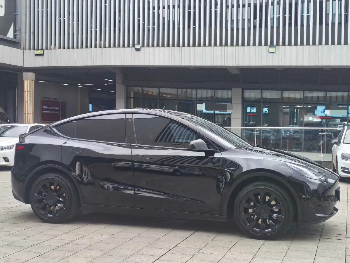 2022 Tesla Model Y BEV 60KWH,autocango,china used car exporter,china ev exporter,chinese used car exporter,chinese used ev exporter