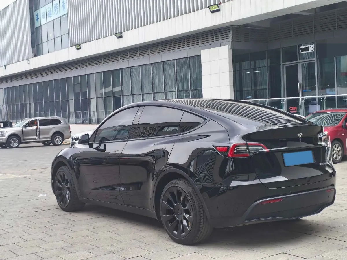 2022 Tesla Model Y BEV 60KWH,autocango,china used car exporter,china ev exporter,chinese used car exporter,chinese used ev exporter