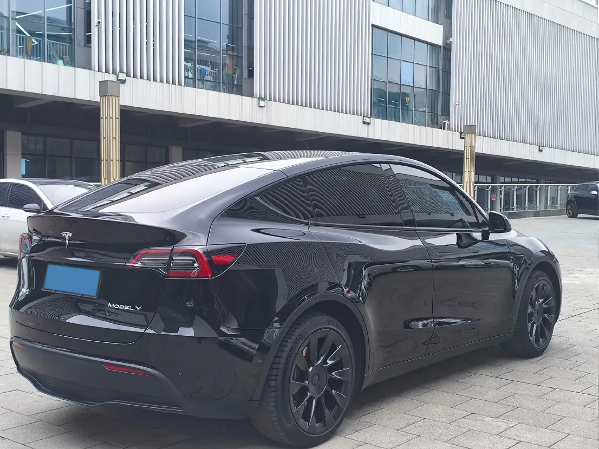 2022 Tesla Model Y BEV 60KWH,autocango,china used car exporter,china ev exporter,chinese used car exporter,chinese used ev exporter