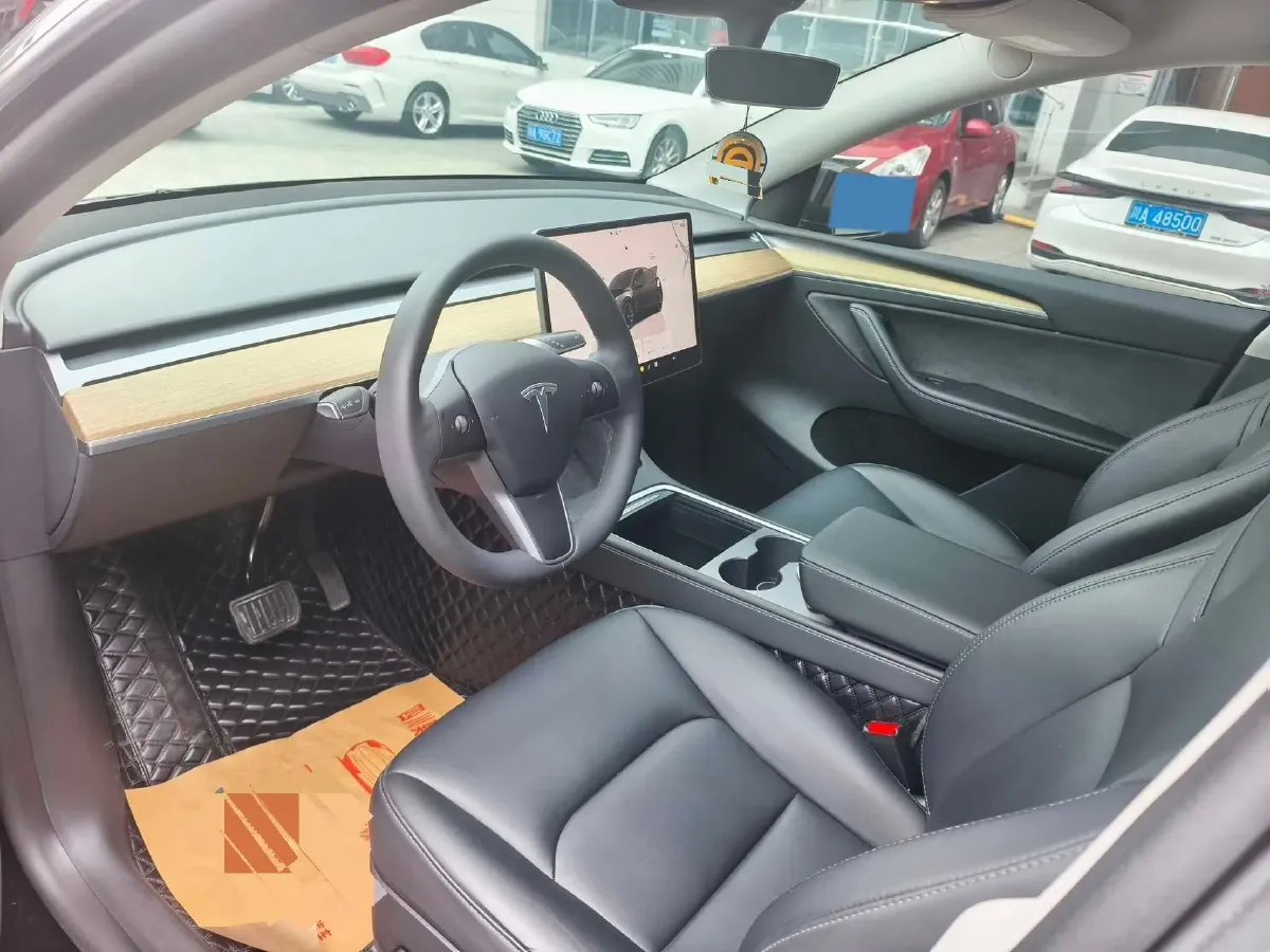 2022 Tesla Model Y BEV 60KWH,autocango,china used car exporter,china ev exporter,chinese used car exporter,chinese used ev exporter