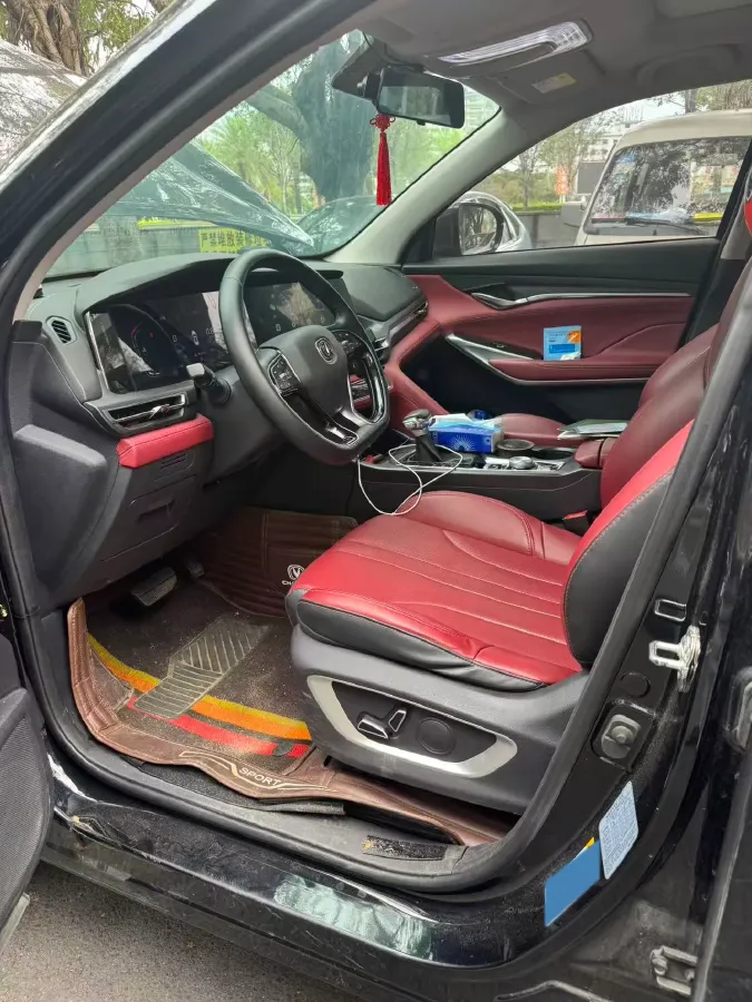 2021 ChangAn CS75 Plus 1.5T 178HP L4 6AT,autocango,china used car exporter,china ev exporter,chinese used car exporter,chinese used ev exporter