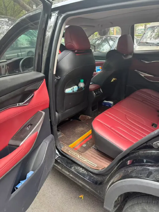 2021 ChangAn CS75 Plus 1.5T 178HP L4 6AT,autocango,china used car exporter,china ev exporter,chinese used car exporter,chinese used ev exporter