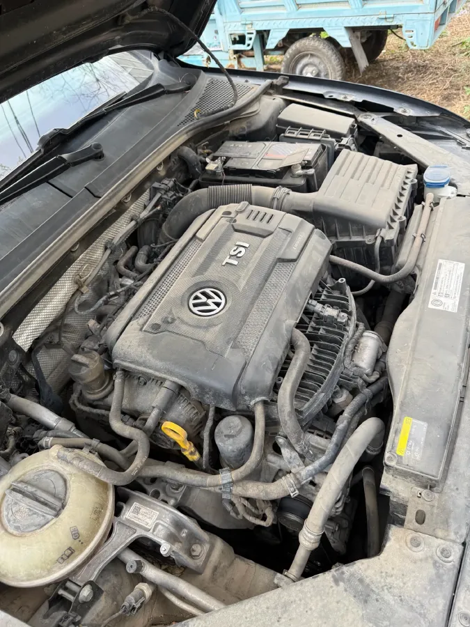 2018 Volkswagen Magotan 1.8T 180HP L4 7DCT,autocango,china used car exporter,china ev exporter,chinese used car exporter,chinese used ev exporter