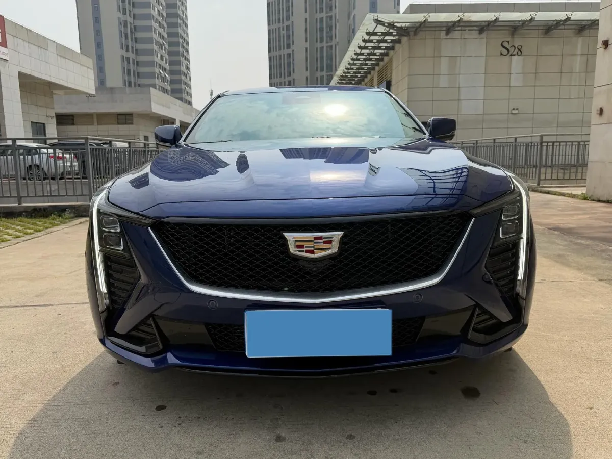2023 Cadillac CT5 2.0T 237HP L4 10AT,autocango,china used car exporter,china ev exporter,chinese used car exporter,chinese used ev exporter