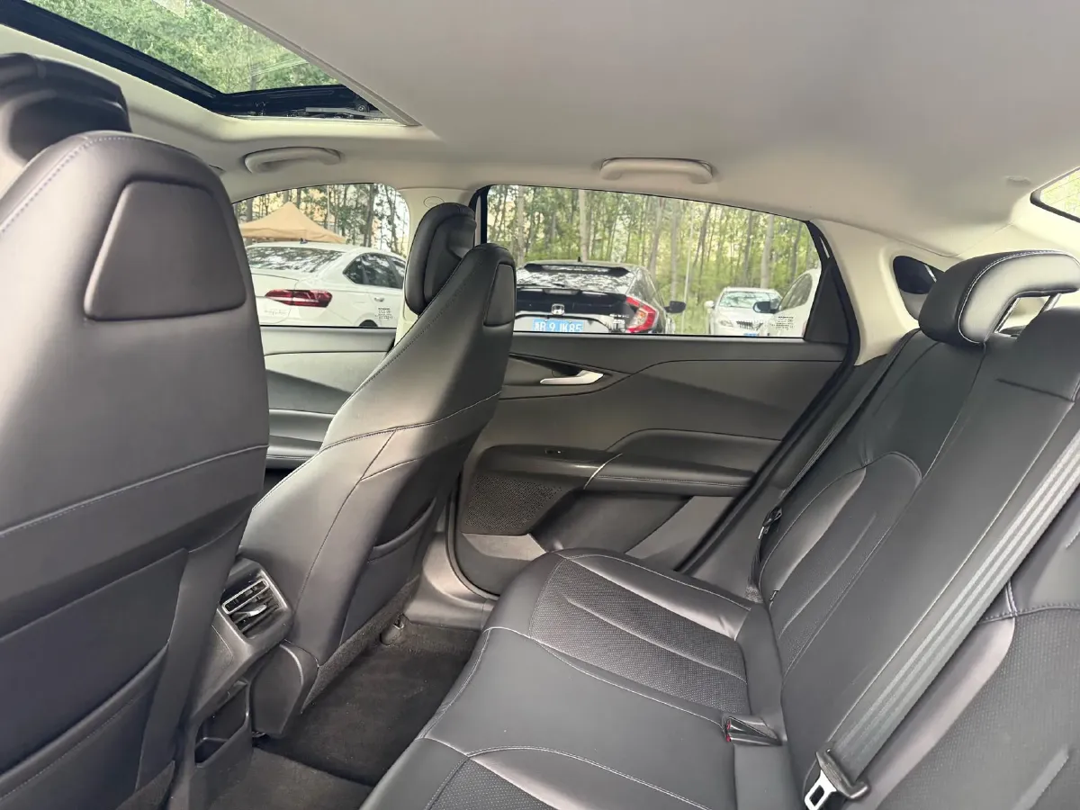 2024 ChangAn Eado 1.5T 170HP L4 7DCT,autocango,china used car exporter,china ev exporter,chinese used car exporter,chinese used ev exporter