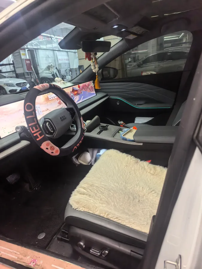 2024 Geely Galaxy E8 BEV 76KWH,autocango,china used car exporter,china ev exporter,chinese used car exporter,chinese used ev exporter