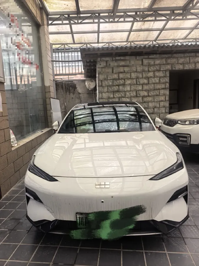 2024 Geely Galaxy E8 BEV 76KWH,autocango,china used car exporter,china ev exporter,chinese used car exporter,chinese used ev exporter