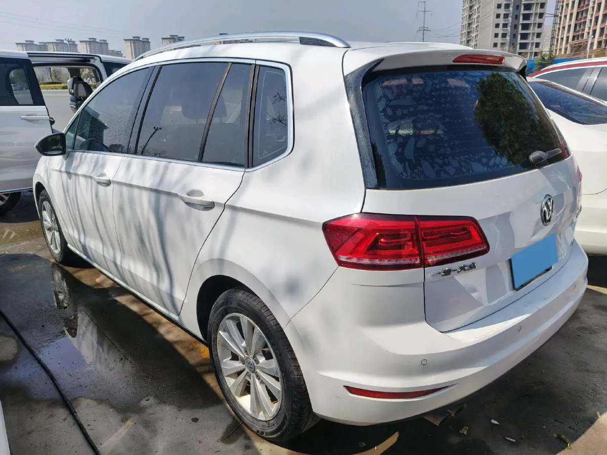 2018 Volkswagen Golf Sportsvan 1.4T 131HP L4 7DCT,autocango,china used car exporter,china ev exporter,chinese used car exporter,chinese used ev exporter