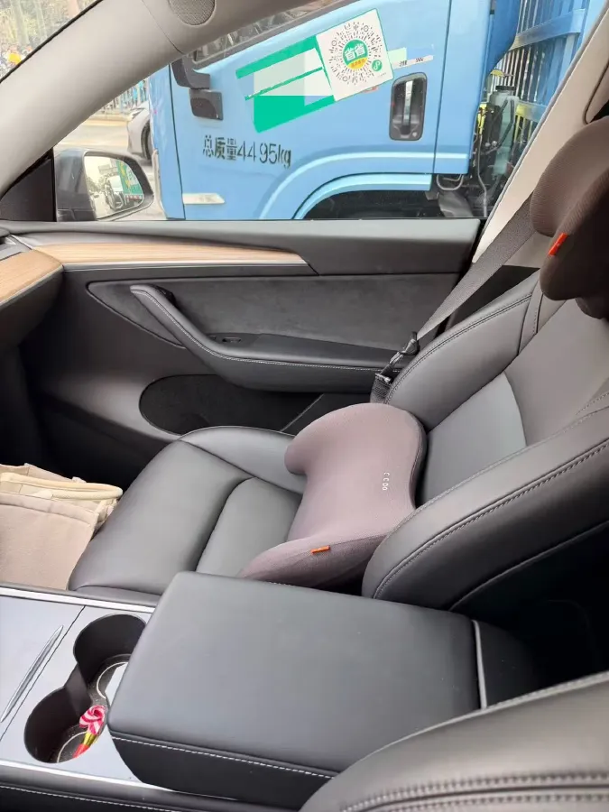 2022 Tesla Model Y BEV 60KWH,autocango,china used car exporter,china ev exporter,chinese used car exporter,chinese used ev exporter