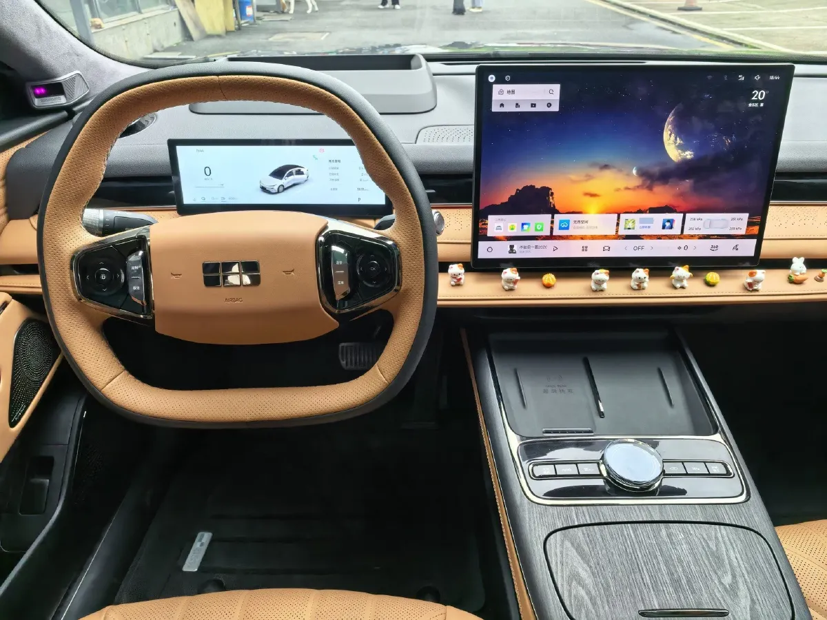 2025 Geely Galaxy Starshine 8 1.5T 163HP L4 3DHT PHEV 27.69KWH,autocango,china used car exporter,china ev exporter,chinese used car exporter,chinese used ev exporter