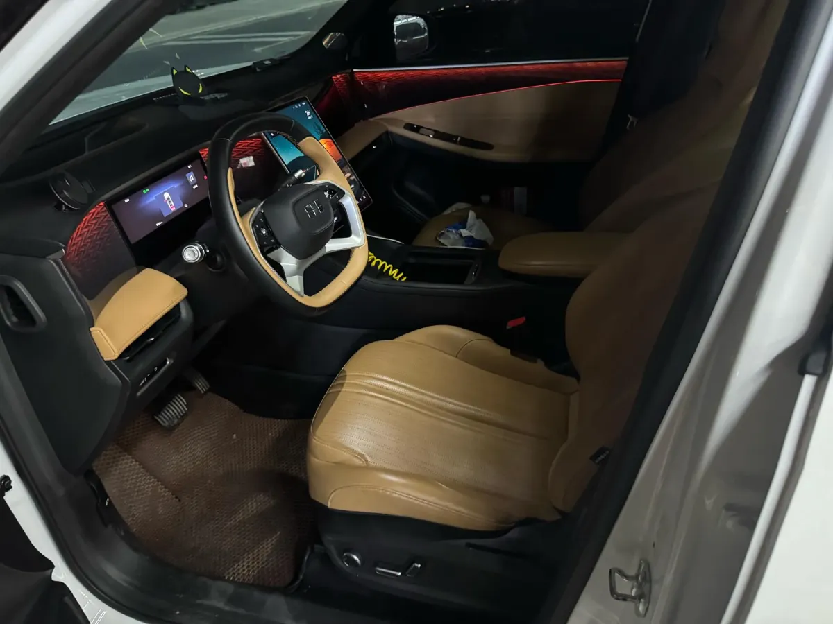 2024 Geely Galaxy L7 1.5T 163HP L4 3DHT PHEV 18.7KWH,autocango,china used car exporter,china ev exporter,chinese used car exporter,chinese used ev exporter