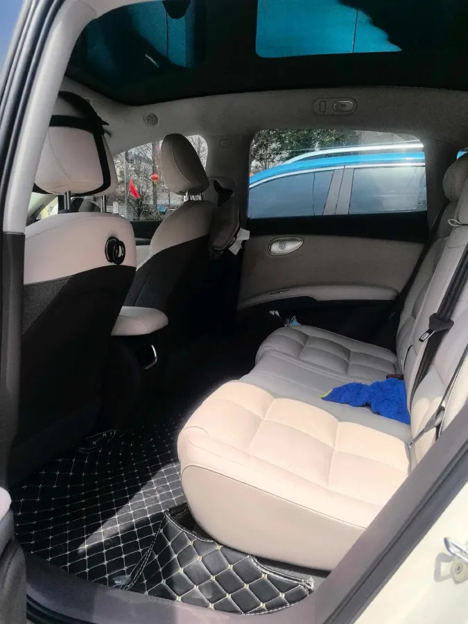 2025 IM LS6 BEV 83KWH,autocango,china used car exporter,china ev exporter,chinese used car exporter,chinese used ev exporter