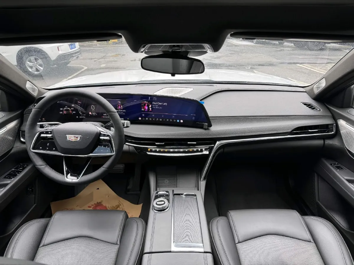 2023 Cadillac CT6 2.0T 237HP L4 10AT,autocango,china used car exporter,china ev exporter,chinese used car exporter,chinese used ev exporter