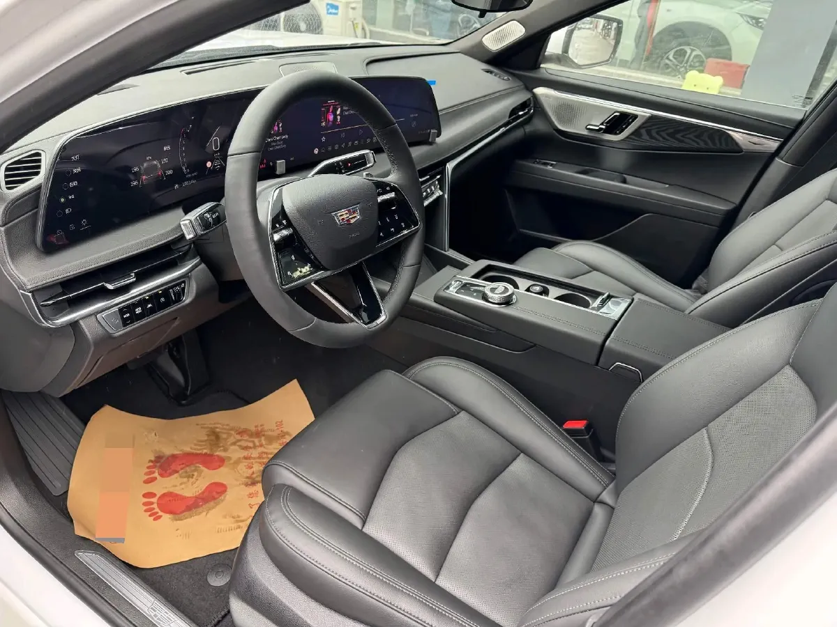 2023 Cadillac CT6 2.0T 237HP L4 10AT,autocango,china used car exporter,china ev exporter,chinese used car exporter,chinese used ev exporter