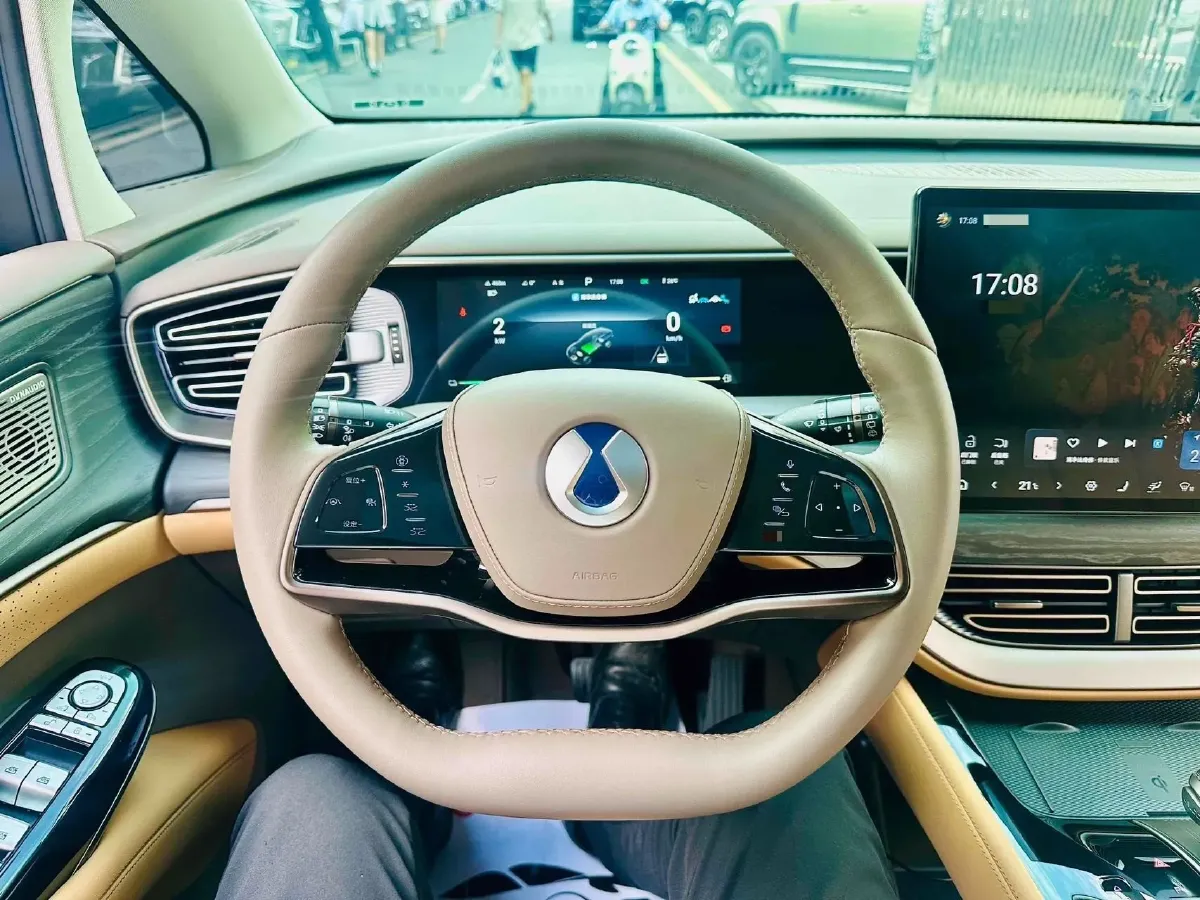 2024 Denza D9 1.5T 139HP L4 E-CVT PHEV 40KWH,autocango,china used car exporter,china ev exporter,chinese used car exporter,chinese used ev exporter