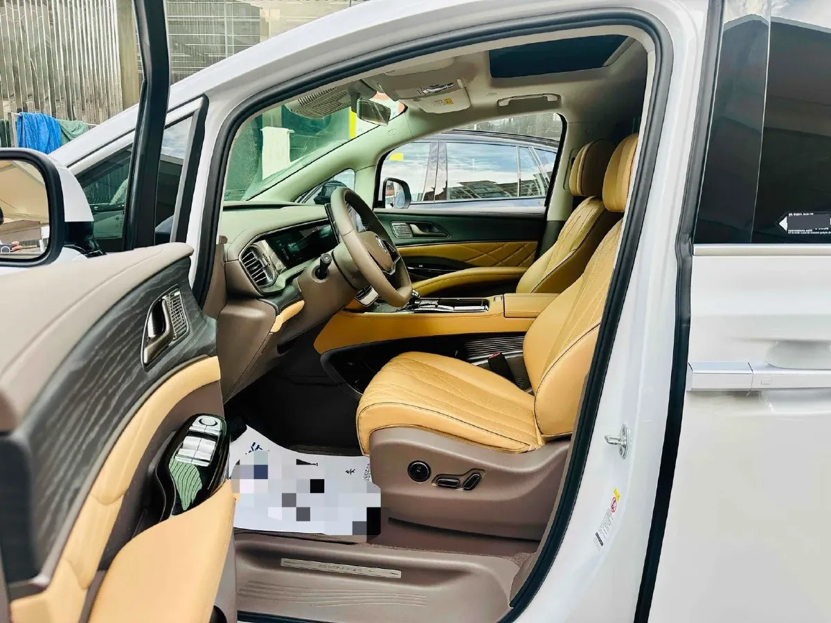 2024 Denza D9 1.5T 139HP L4 E-CVT PHEV 40KWH,autocango,china used car exporter,china ev exporter,chinese used car exporter,chinese used ev exporter