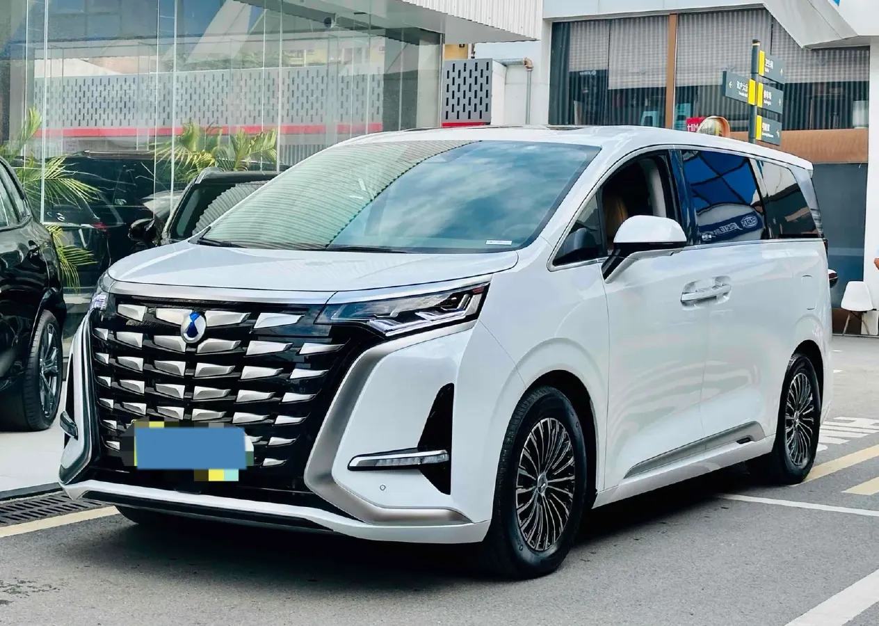 2024 Denza D9 1.5T 139HP L4 E-CVT PHEV 40KWH,autocango,china used car exporter,china ev exporter,chinese used car exporter,chinese used ev exporter