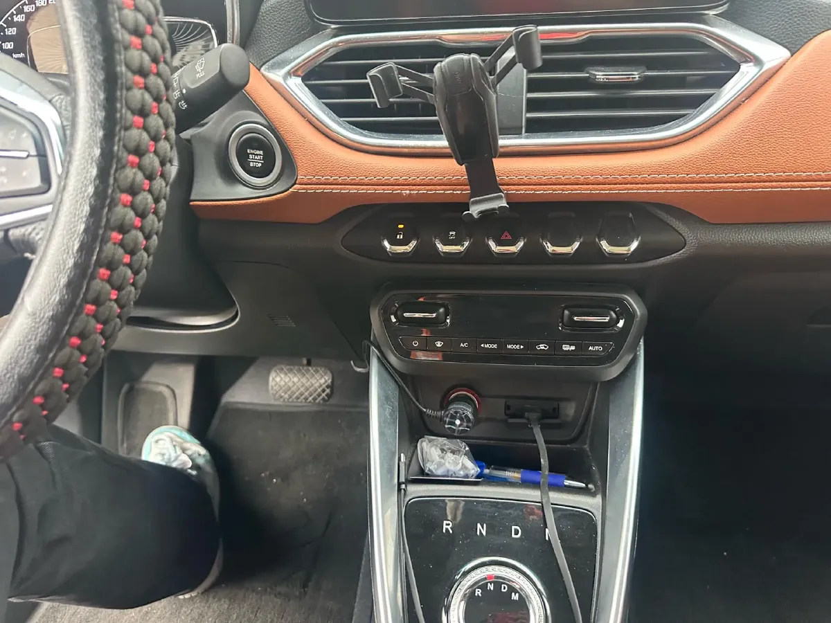 2018 KaiYi E3 1.6L 110HP L4 5MT,autocango,china used car exporter,china ev exporter,chinese used car exporter,chinese used ev exporter