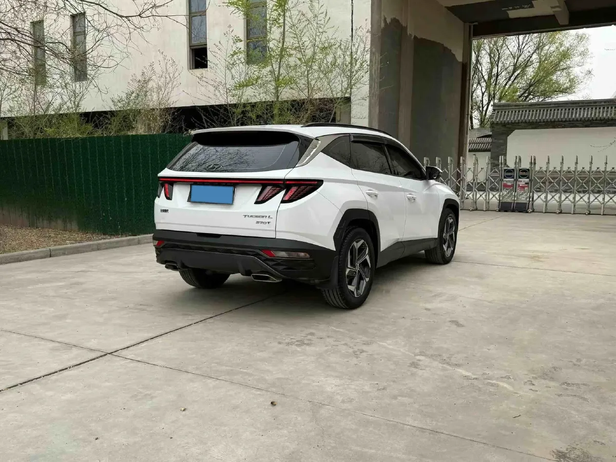 2023 Hyundai Tucson 1.5T 200HP L4 8AT,autocango,china used car exporter,china ev exporter,chinese used car exporter,chinese used ev exporter