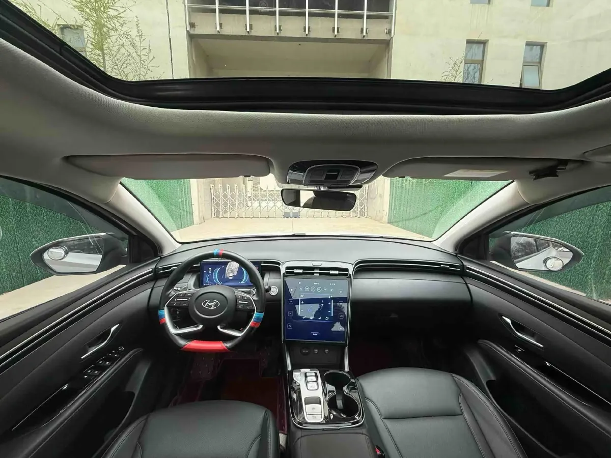 2023 Hyundai Tucson 1.5T 200HP L4 8AT,autocango,china used car exporter,china ev exporter,chinese used car exporter,chinese used ev exporter