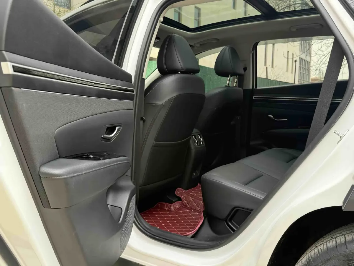 2023 Hyundai Tucson 1.5T 200HP L4 8AT,autocango,china used car exporter,china ev exporter,chinese used car exporter,chinese used ev exporter