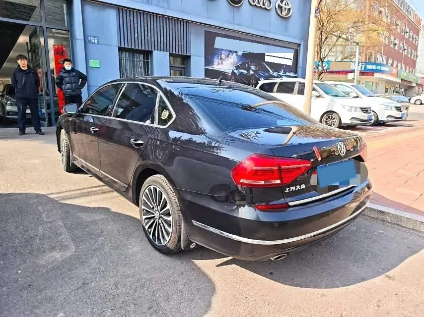 2017 Volkswagen Passat 1.8T 180HP L4 7DCT,autocango,china used car exporter,china ev exporter,chinese used car exporter,chinese used ev exporter