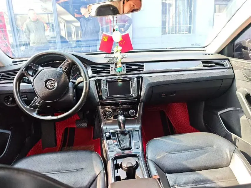 2017 Volkswagen Passat 1.8T 180HP L4 7DCT,autocango,china used car exporter,china ev exporter,chinese used car exporter,chinese used ev exporter