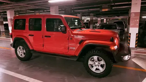 2019 Jeep Wrangler 2.0T 266HP L4 8AT,autocango,china used car exporter,china ev exporter,chinese used car exporter,chinese used ev exporter