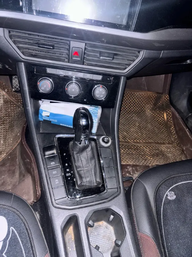 2019 Bestune T77 1.2T 143HP L4 7DCT,autocango,china used car exporter,china ev exporter,chinese used car exporter,chinese used ev exporter