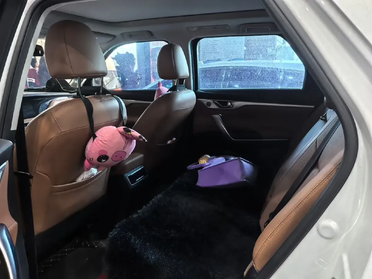 2019 ChangAn CS95 2.0T 233HP L4 6AT,autocango,china used car exporter,china ev exporter,chinese used car exporter,chinese used ev exporter