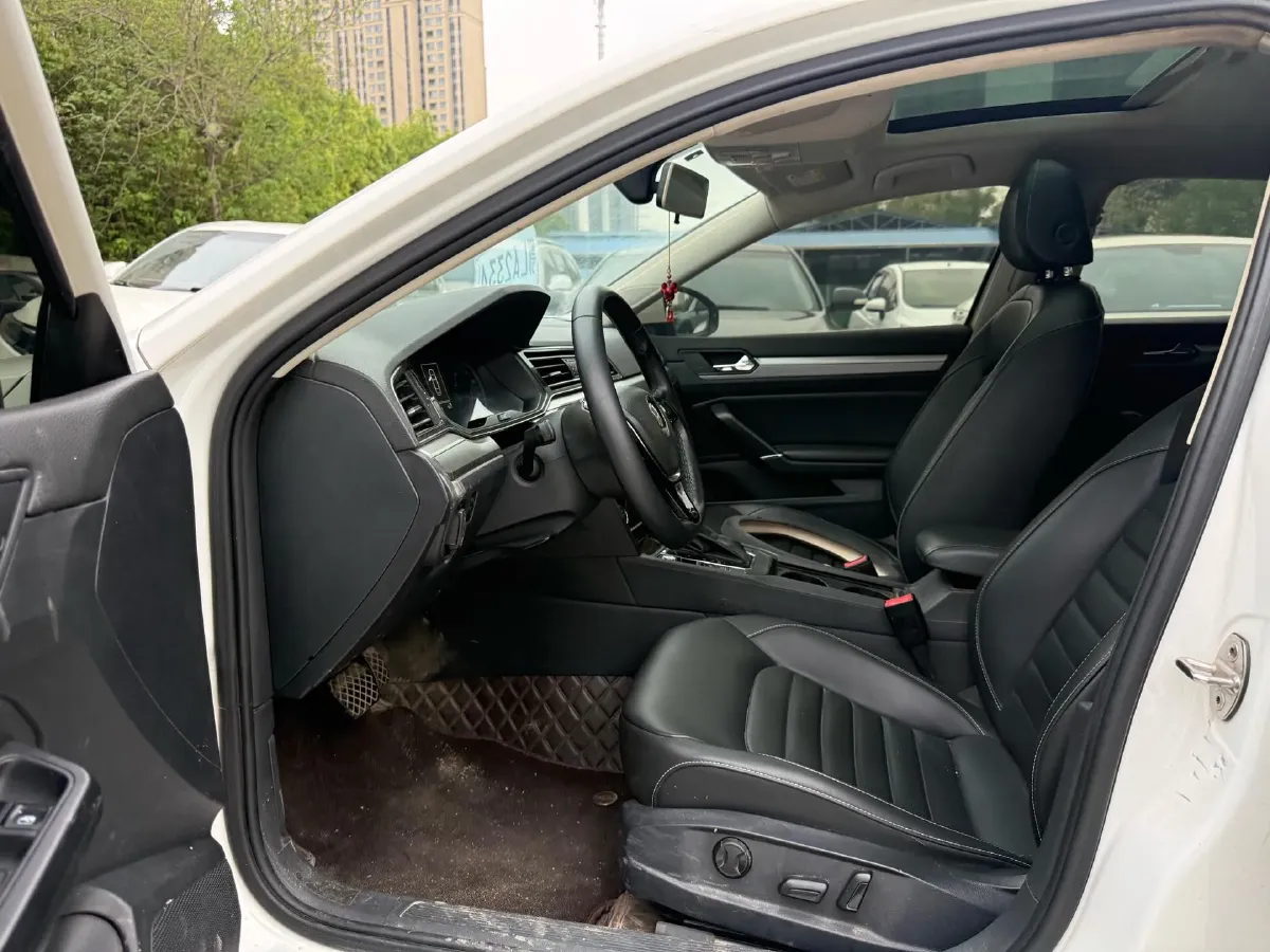 2019 Volkswagen Passat 1.4T 150HP L4 7DCT,autocango,china used car exporter,china ev exporter,chinese used car exporter,chinese used ev exporter