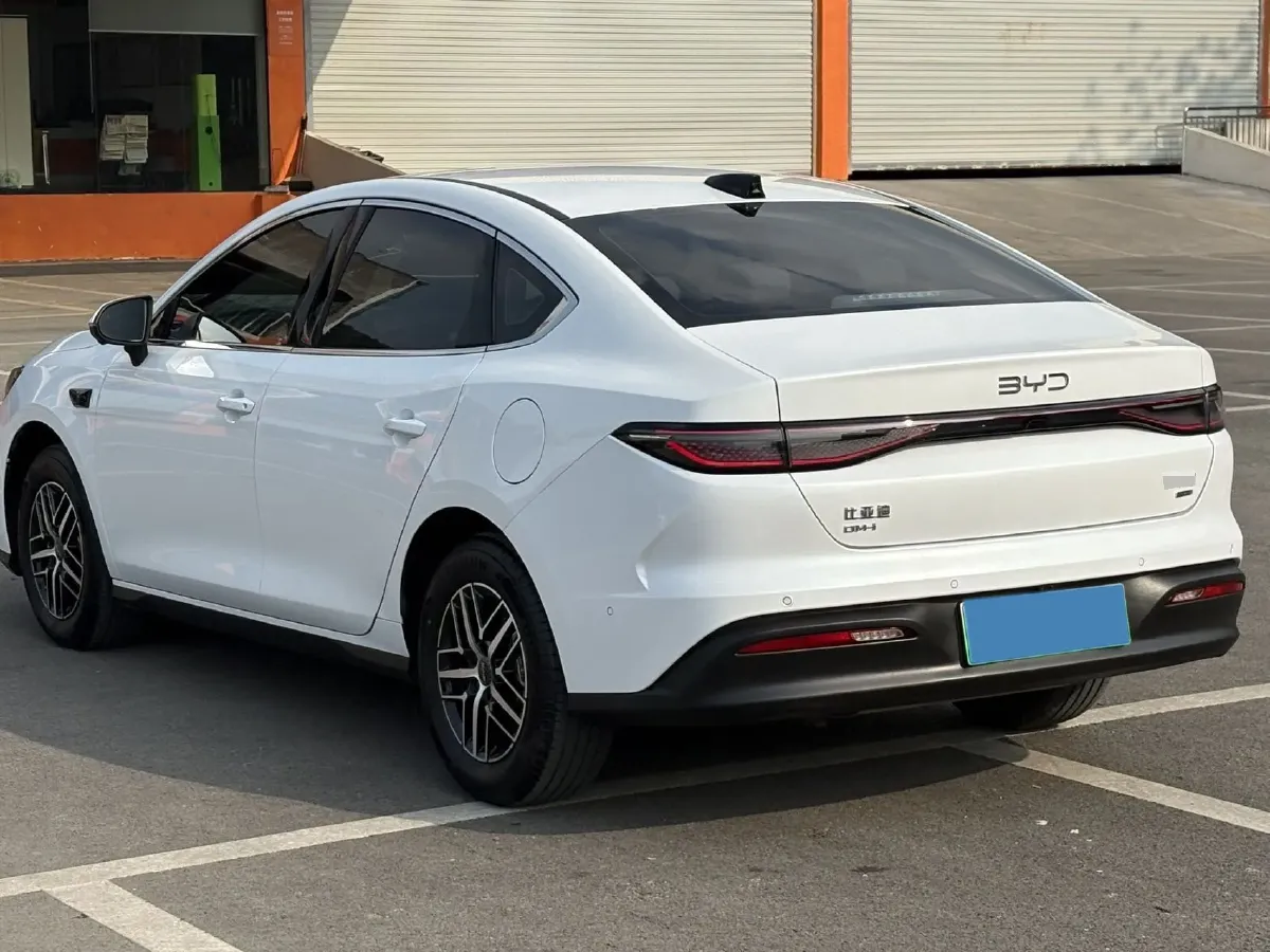 2025 BYD Seal05 DM-i 1.5L 101HP L4 E-CVT PHEV 15.87KWH,autocango,china used car exporter,china ev exporter,chinese used car exporter,chinese used ev exporter