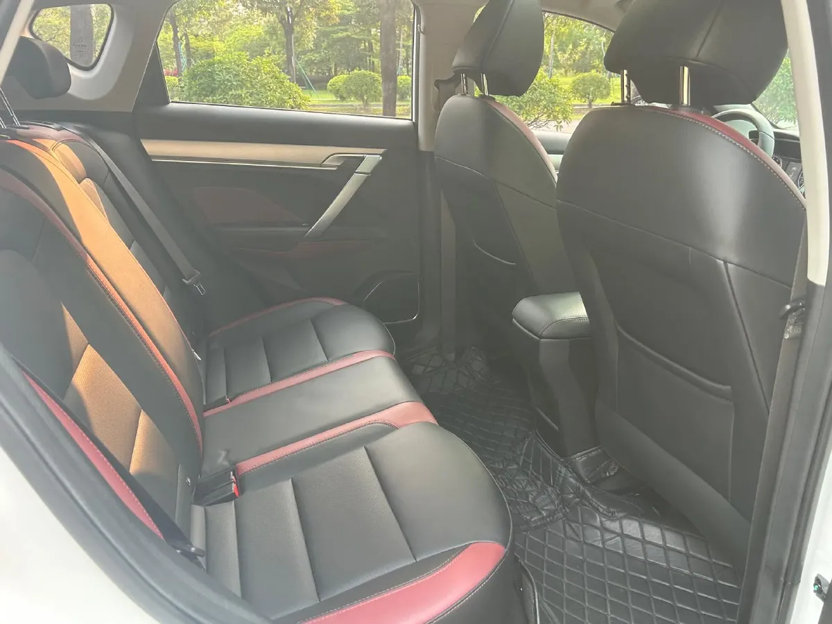 2021 Geely Coolray 1.4T 141HP L4 6DCT,autocango,china used car exporter,china ev exporter,chinese used car exporter,chinese used ev exporter