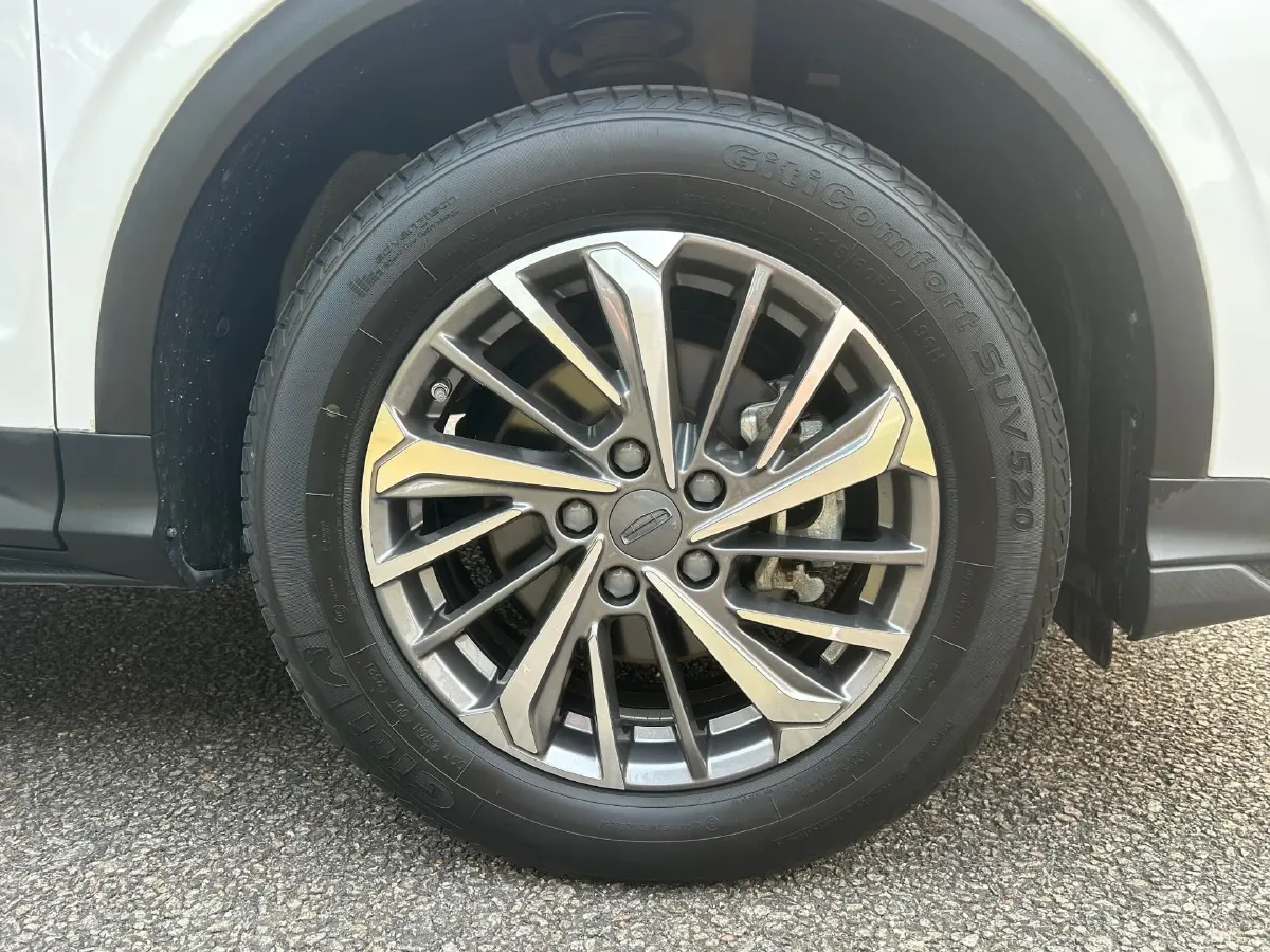 2021 Geely Coolray 1.4T 141HP L4 6DCT,autocango,china used car exporter,china ev exporter,chinese used car exporter,chinese used ev exporter