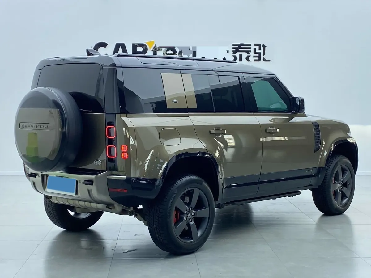 2021 Land Rover Defender 3.0T 400HP L6 8AT,autocango,china used car exporter,china ev exporter,chinese used car exporter,chinese used ev exporter