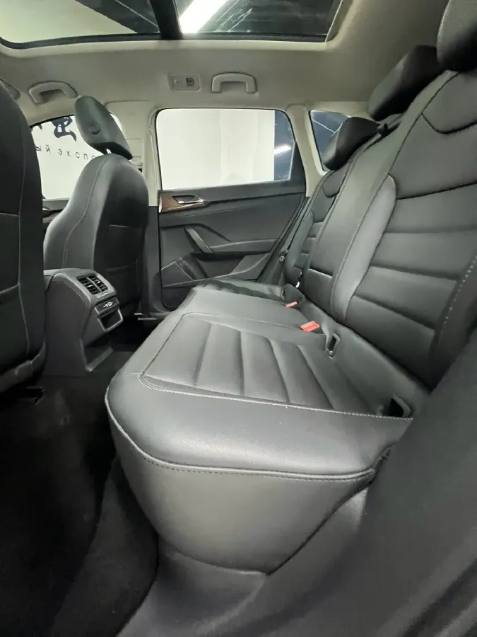 2021 Volkswagen Tharu 1.4T 150HP L4 7DCT,autocango,china used car exporter,china ev exporter,chinese used car exporter,chinese used ev exporter