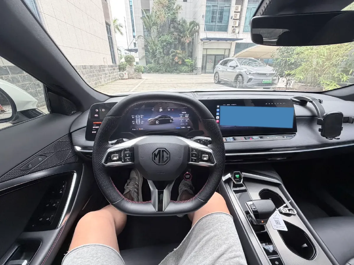 2023 MG 7 2.0T 261HP L4 9AT,autocango,china used car exporter,china ev exporter,chinese used car exporter,chinese used ev exporter