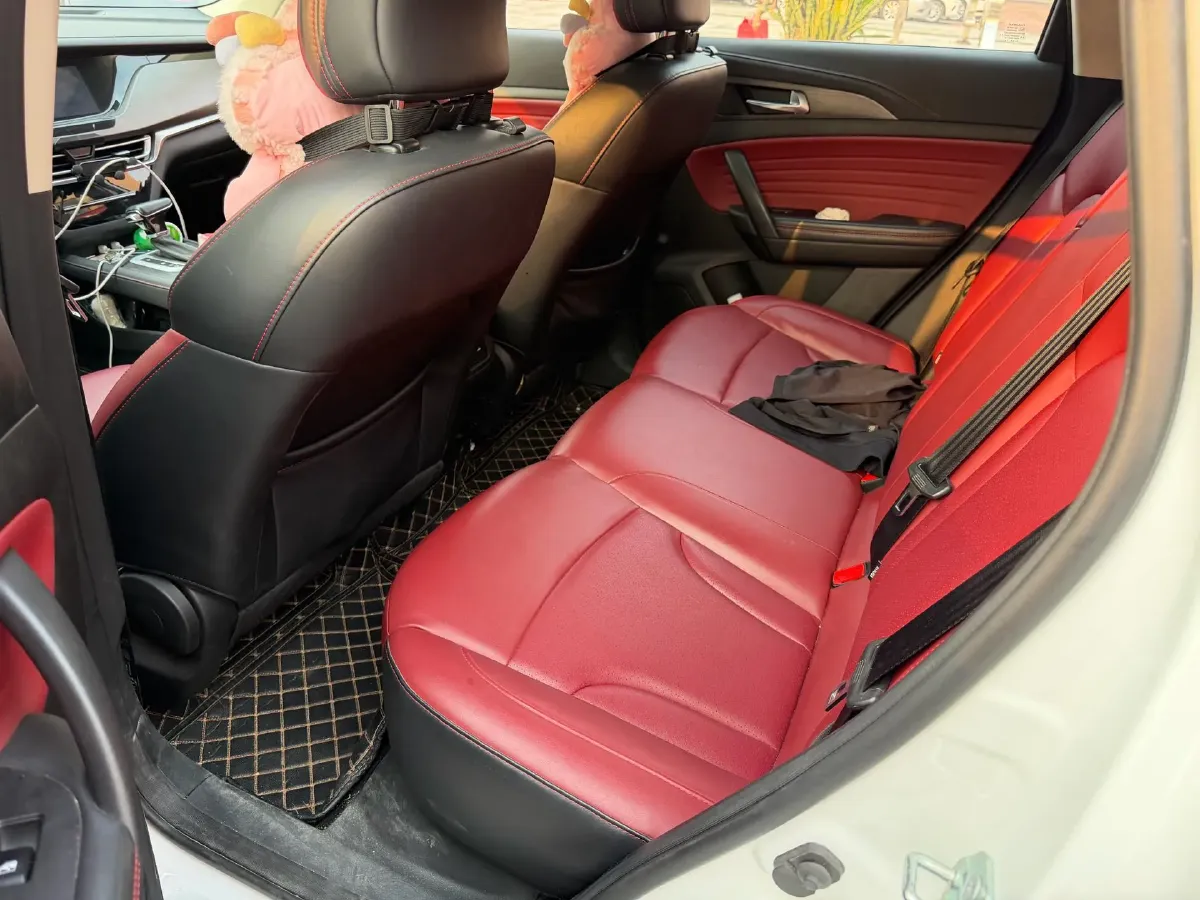 2020 ChangAn CS35 Plus 1.4T 158HP L4 7DCT,autocango,china used car exporter,china ev exporter,chinese used car exporter,chinese used ev exporter